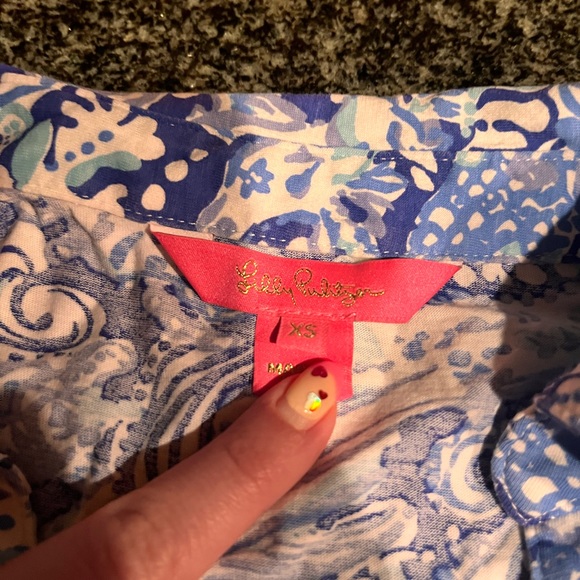 Lilly Pulitzer 3/4 length Top Sz XS - Picture 3 of 3